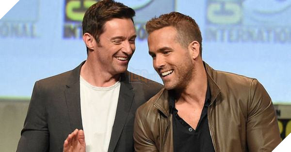 Hugh Jackman và Ryan Reynolds lại hứa đình chiến ... trong một ngày duy nhất