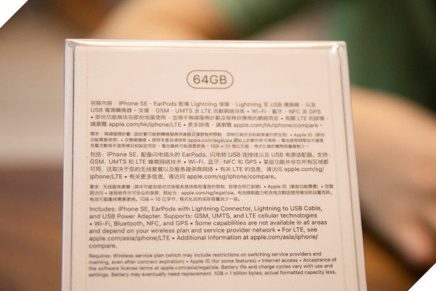 Cận cảnh iPhone SE 2020: Bình cũ rượu mới , cấu hình cực mạnh 2