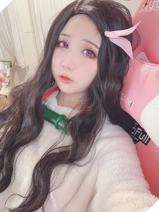 Nữ streamer Trung Quốc không có tài nhưng sở hữu thân hình nóng bỏng thu hút hàng ngàn lượt xem 3