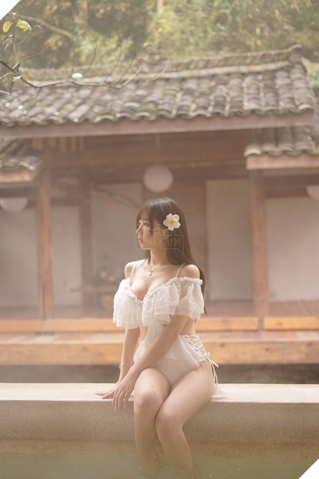 Nữ streamer Trung Quốc không có tài nhưng sở hữu thân hình nóng bỏng thu hút hàng ngàn lượt xem 8