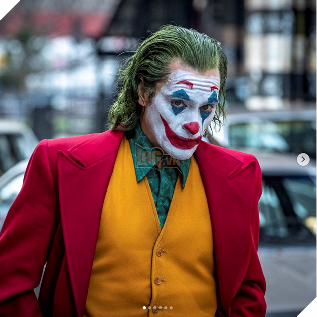 Đạo diễn Joker chia sẻ ảnh hậu trường về chủ nhân tượng vàng Oscar 4