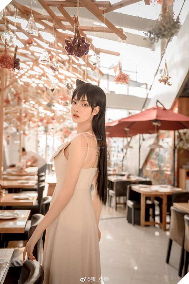 Thám Tử Lừng Danh Conan: Ngắm cô nàng Ran Mori diện váy 2 dây khoe nhan sắc ngọt ngào - Ảnh 2.