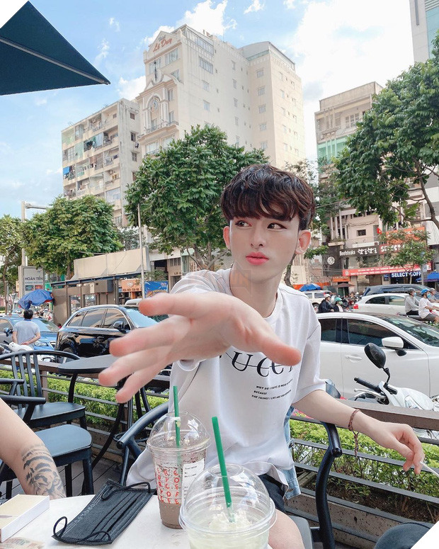 Hiện tượng mạng Trần Đức Bo - cậu bạn Đà Nẵng nghiện make up như ulzzang Hàn đình đám một thời bây giờ ra sao? - Ảnh 3.