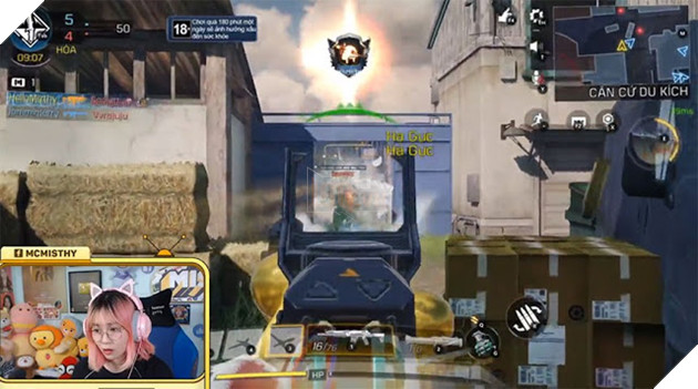 Hãy xem cách Ngân Sát Thủ & Như Hexi “phá đảo” Call of Duty: Mobile VN 12