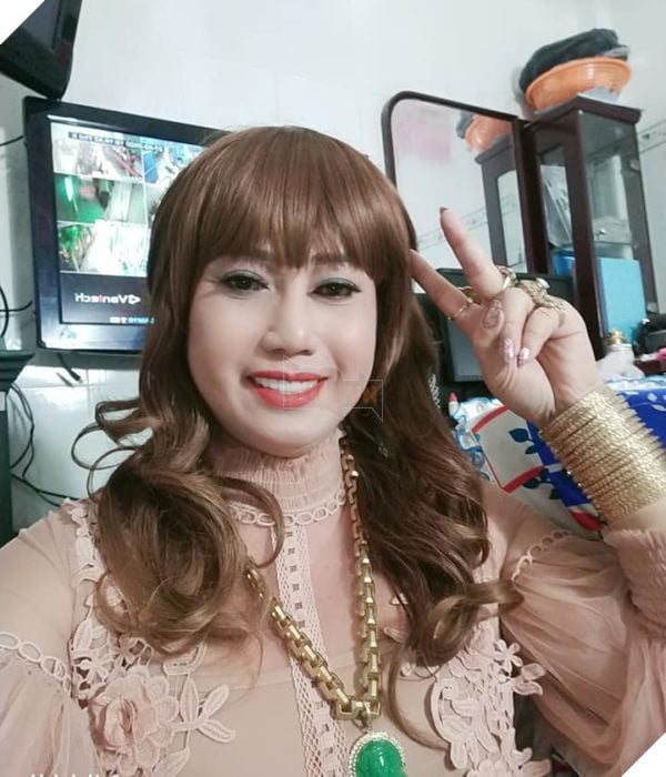 voh-sao-viet-vao-xem-livestream-cua-co-minh-hieu-voh.com.vn-anh12