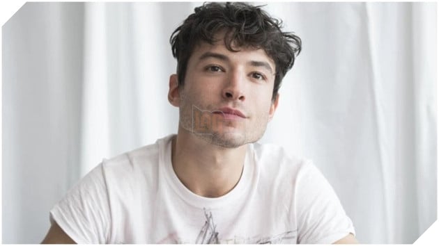  HOT The Flash đứng trước nguy cơ bị xóa sổ sau lùm xùm nam chính bạo hành fan nữ