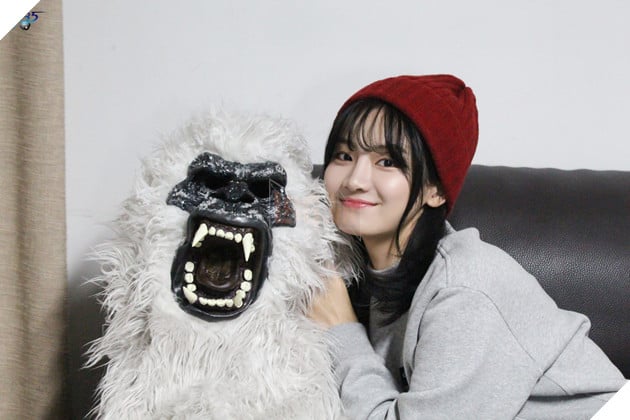 Nhan sắc đời thực của tú bà 16 tuổi trong bộ phim về đường dây mại dâm đang hot của Netflix 7