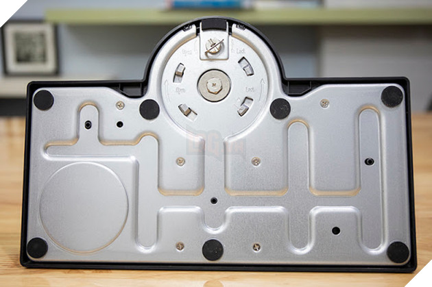 Review màn hình BenQ Zowie XL2746S chuyên eSports, ước mơ của mọi game thủ  4