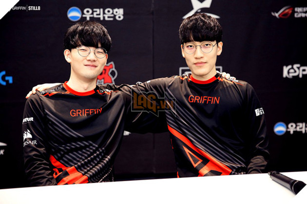 Đường đường siêu sao tầm cỡ lại phải xuống hạng, Riot bất ngờ ra tay giải cứu Tarzan, Viper khỏi con tàu đắm Griffin - Ảnh 2.