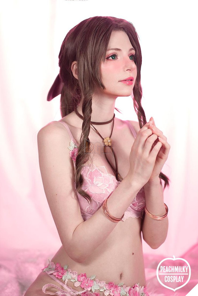 Loạt ảnh cosplay nhân vật Aerith trong Final Fantasy 7 Remake khiến người xem bị hút hồn  2