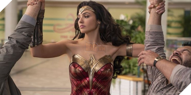 Wonder Woman 1984: Chính thức công bố ngày phát hành mới