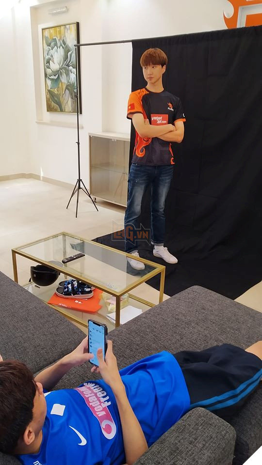 Team Flash chính thức công bố bản hợp đồng mới Profit theo phong cách các bạn giả vờ bất ngờ đi cho vui - Ảnh 6.