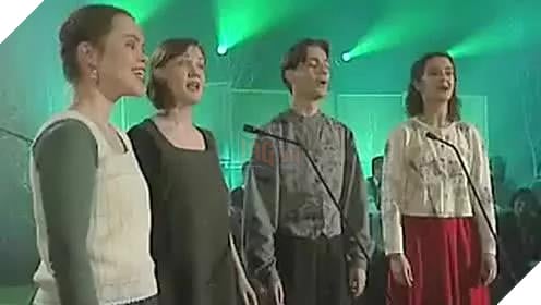 Bí ẩn về bài hát nổi tiếng nhất của ca sĩ ảo Hatsune Miku: Tưởng là hiền lành, hóa ra lại mang sự thật đen tối phía sau! - Ảnh 2.