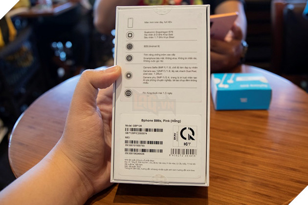 Trên tay nhanh Bphone 86, chiếc smartphone mang đến trải nghiệm không giới hạn cho người dùng