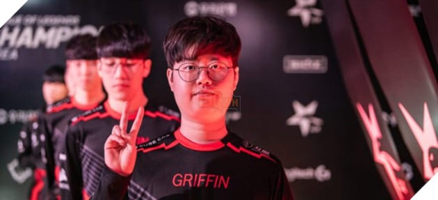 Griffin tan đàn xẻ nghé, cộng đồng gọi tên con cừu đen Sword: Chúc mừng, giờ thì hoàn thành giấc mơ làm trùm rồi nhé - Ảnh 1.