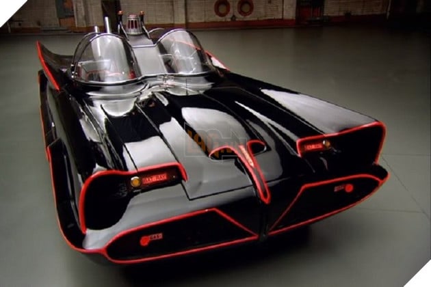 Nhìn lại lịch sử phát triển của Batmobile - Dế cưng của Batman trên màn ảnh  4
