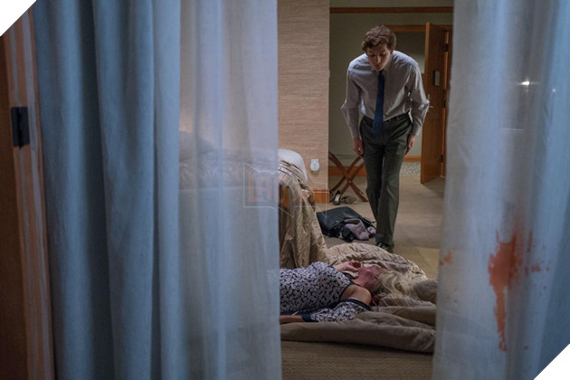 3 lý do khiến bạn không thể bỏ lỡ The Night Clerk