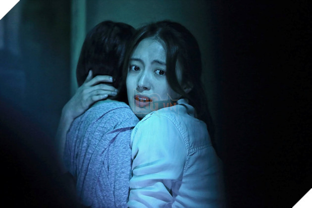 Căn phòng đẫm máu: Hù doạ nghẹt thở, không dành cho những người yếu tim 3