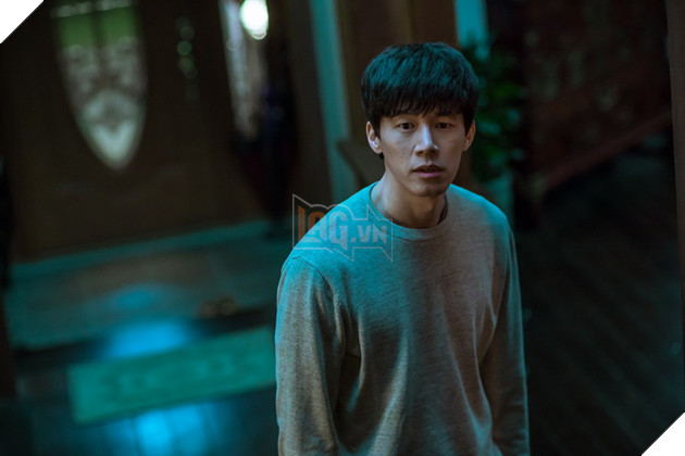 Kẻ xâm nhập: Lập kỉ lục tại Hàn, sắp cập bến phòng vé Việt 3