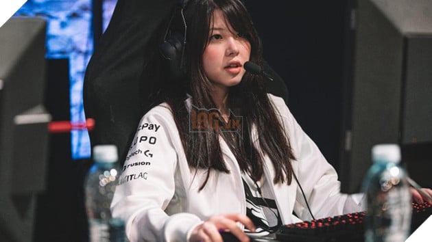 Mỹ nữ Mayumi bức xúc kiện đội tuyển cũ vì tuyển mình về nhưng không cho thi đấu, chỉ để làm bình hoa di động - Ảnh 1.