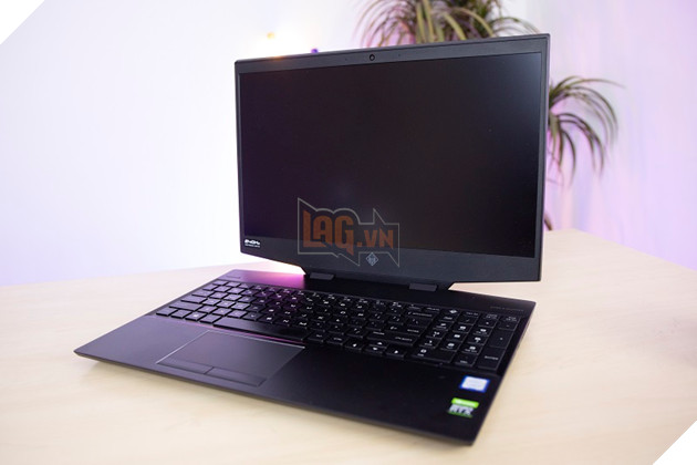 Review HP Omen 15: Chiếc laptop gaming cực nhỏ , nhưng sở hữu sức mạnh siêu to khổng lồ  10
