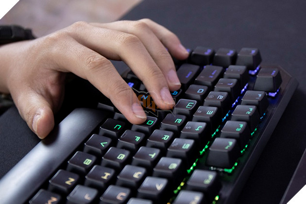 Review HP Omen 15: Chiếc laptop gaming cực nhỏ , nhưng sở hữu sức mạnh siêu to khổng lồ  48