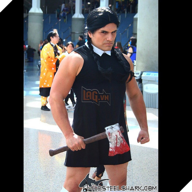 Anh trai vai u thịt bắp cuồn cuộn nhưng chỉ thích cosplay các vai... nữ tính - Ảnh 2.