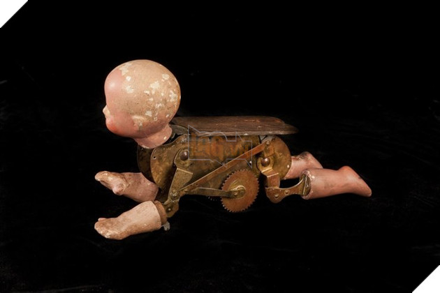 Búp bê của 100 năm trước có hình dạng như thế nào? 