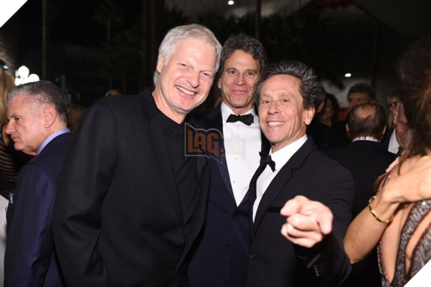  SHOCK Ông trùm thế giới Hollywood đột ngột qua đời vì...nhảy lầu tự tử 3