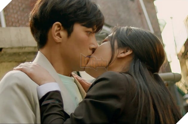 Điểm lại những chi tiết nhạy cảm trên phim Hàn có thể khiến bạn bị sốc