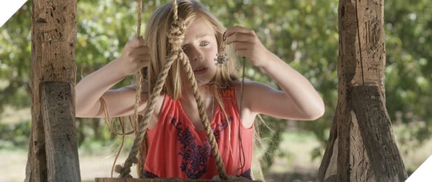 Ám ảnh với những hồn ma vất vưởng trong Bóng ma không xác 4