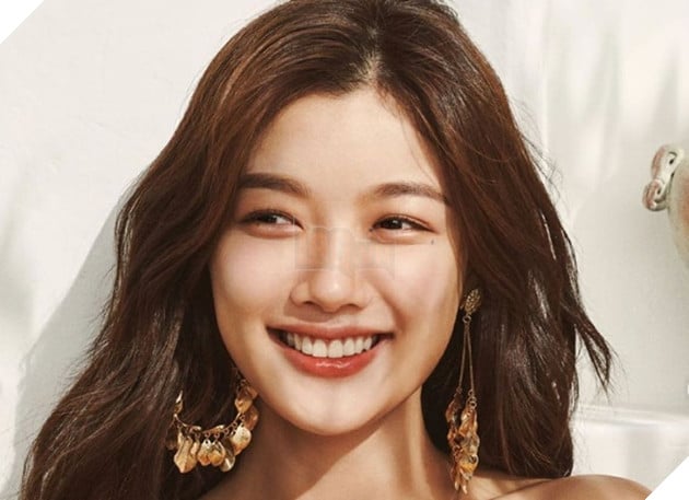 Vẻ ngoài lột xác quyến rũ của mỹ nhân được mệnh danh là quốc bảo nhan sắc xứ Hàn 22