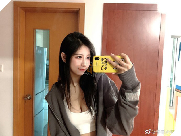 Nữ BLV nóng bỏng của Trung Quốc dính phốt vạ miệng, gọi Faker là thiểu năng rồi phải cuống cuồng xin lỗi - Ảnh 5.