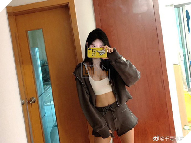 Nữ BLV nóng bỏng của Trung Quốc dính phốt vạ miệng, gọi Faker là thiểu năng rồi phải cuống cuồng xin lỗi - Ảnh 4.