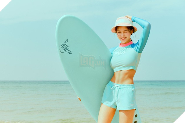 Vẻ ngoài lột xác quyến rũ của mỹ nhân được mệnh danh là quốc bảo nhan sắc xứ Hàn 17