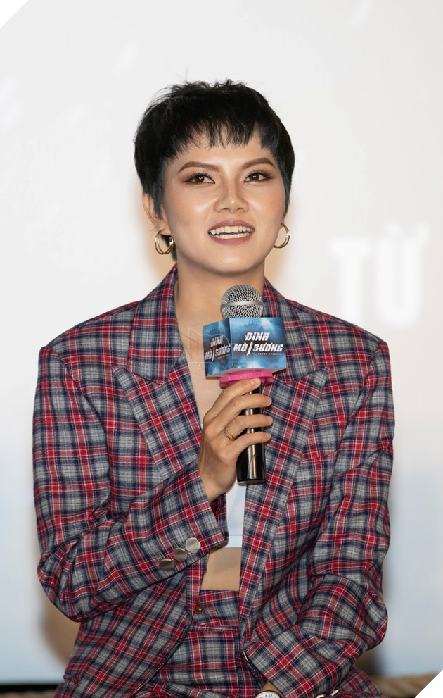 Đỉnh Mù Sương: Phim hành động đỉnh của những người xa xứ sẽ đưa khán giả trở lại rạp? 13