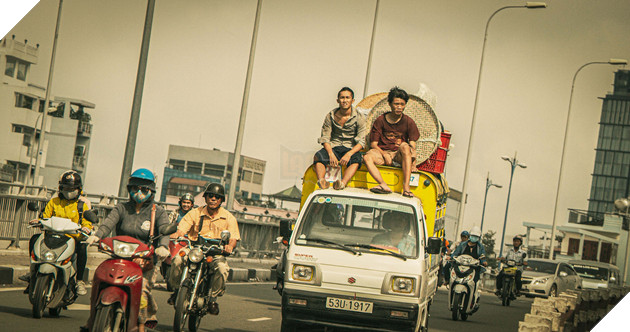 Ròm: Câu chuyện đằng sau bối cảnh chân thật và những khung hình nghiêng mới lạ 3