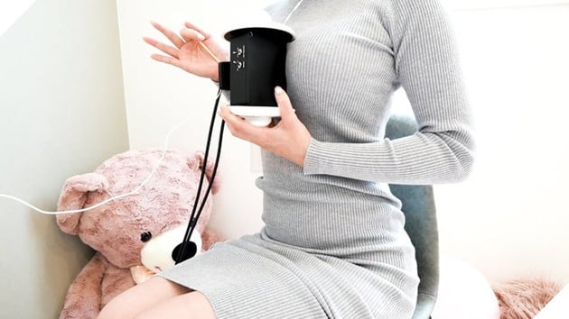 Nữ YouTuber Nhật chỉ dùng vòng một của mình để tạo ra âm thanh, thu hút hàng triệu người xem và đăng ký 5