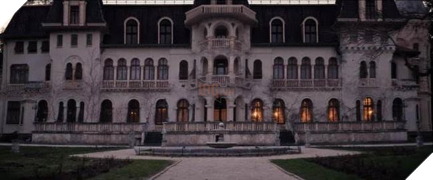 Dinh thự oan khuất: Tung trailer kinh dị thót tim trong bối cảnh thế chiến thứ II 2