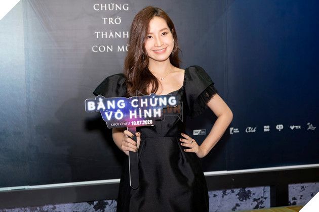 Dàn sao đình đám xuất hiện tại họp báo Bằng chứng vô hình: Nhã Phương một mình vẫn rạng rỡ Phương Anh Đào xinh đẹp hút hồn 20