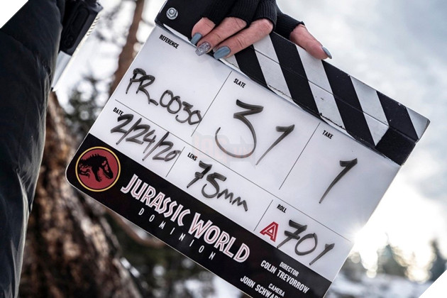 Jurassic World 3: Vừa tái khởi động lại phải ngưng sản xuất vì Covid-19 3