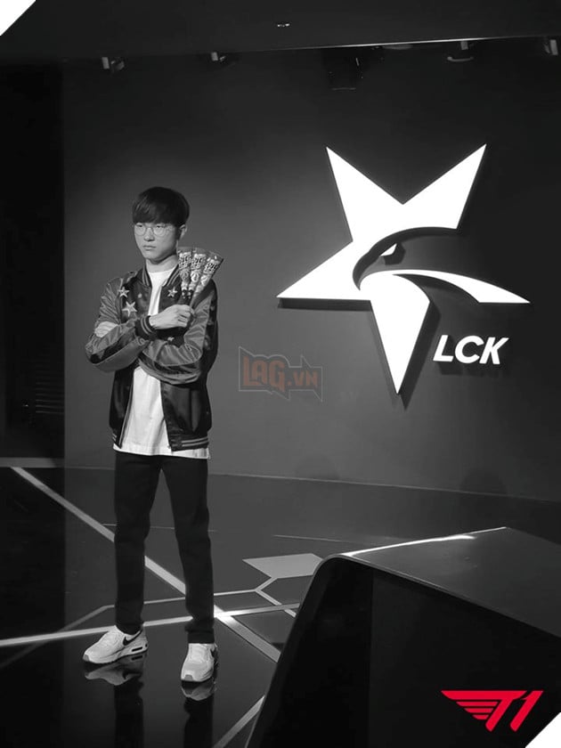 LMHT: Thương hiệu kem của Faker chính thức có mặt tại Hà Nội, game thủ Việt đổ xô nhau đi mua 2