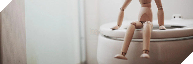 Việc nhẹ lương cao, chỉ cần làm Vlog đi đại tiện là có ngay 230 triệu USD sau 3 tháng 2