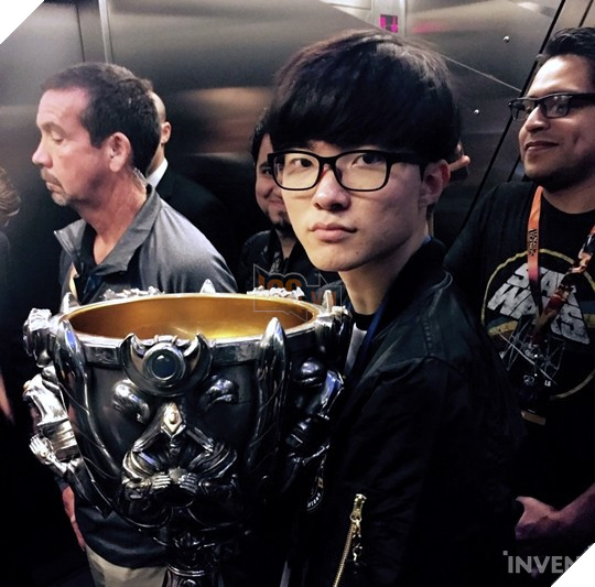 Lắng nghe chuyên gia đánh giá về đường giữa của LCK - Faker là dạng tuyển thủ độc nhất vô nhị - Ảnh 5.