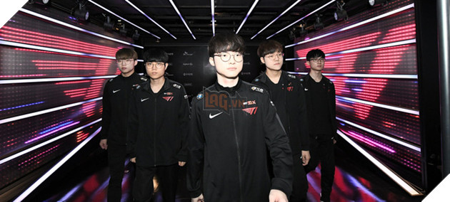 Cộng đồng dậy sóng vì T1 của chủ tịch Faker bật bãi khỏi top 10 team mạnh nhất thế giới - Ảnh 9.