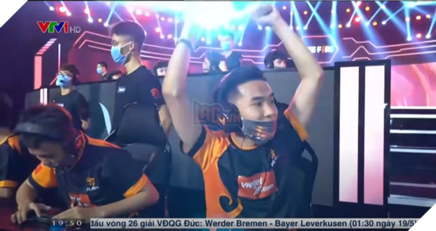 Người chơi bức xúc “VTV ca ngợi một game bắn súng”, còn hàng loạt game khác bị cho là bạo lực và gây nghiện - Ảnh 4.