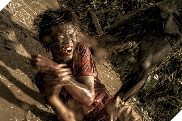 Ròm: Nước mắt từ những thước phim chật vật ra rạp 3