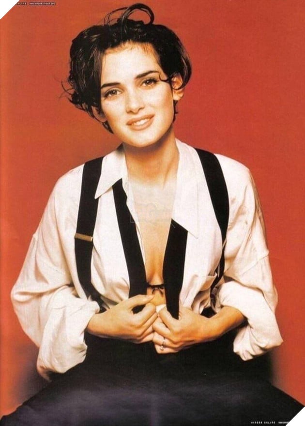 Loạt ảnh thời trẻ cực quyến rũ của Winona Ryder - mỹ nữ từng là bóng hồng của Johnny Depp  9