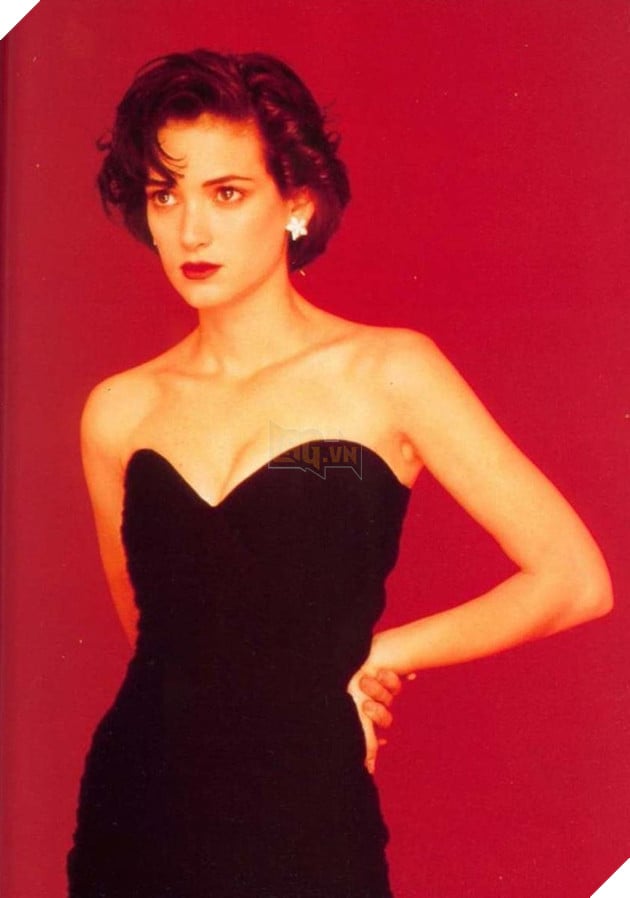 Loạt ảnh thời trẻ cực quyến rũ của Winona Ryder - mỹ nữ từng là bóng hồng của Johnny Depp  11