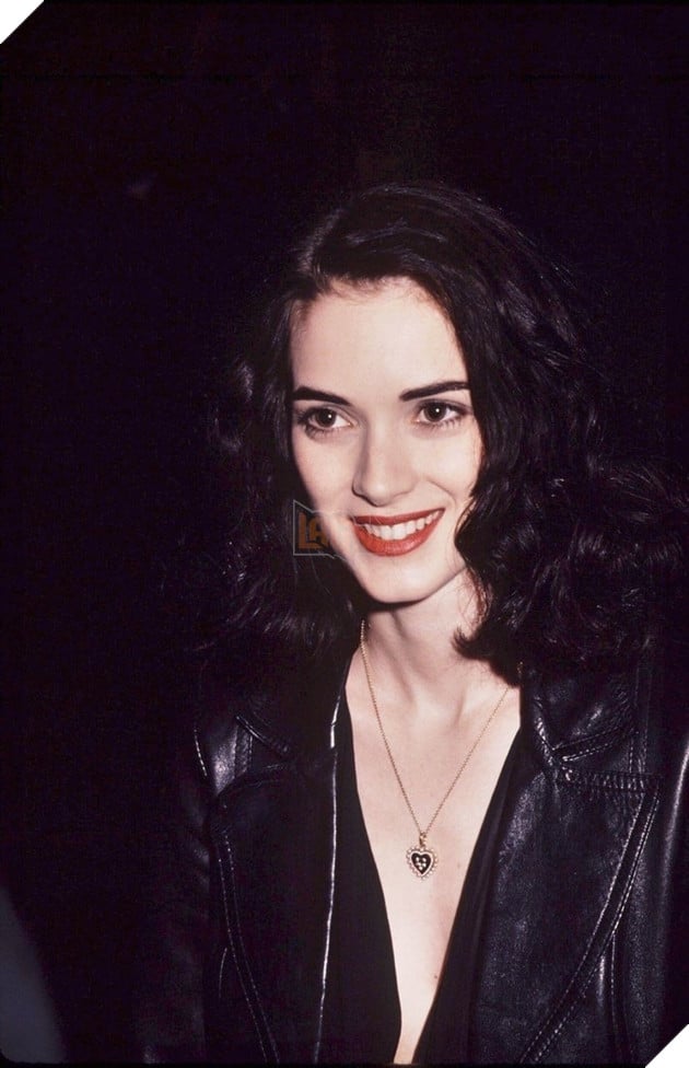 Loạt ảnh thời trẻ cực quyến rũ của Winona Ryder - mỹ nữ từng là bóng hồng của Johnny Depp  6